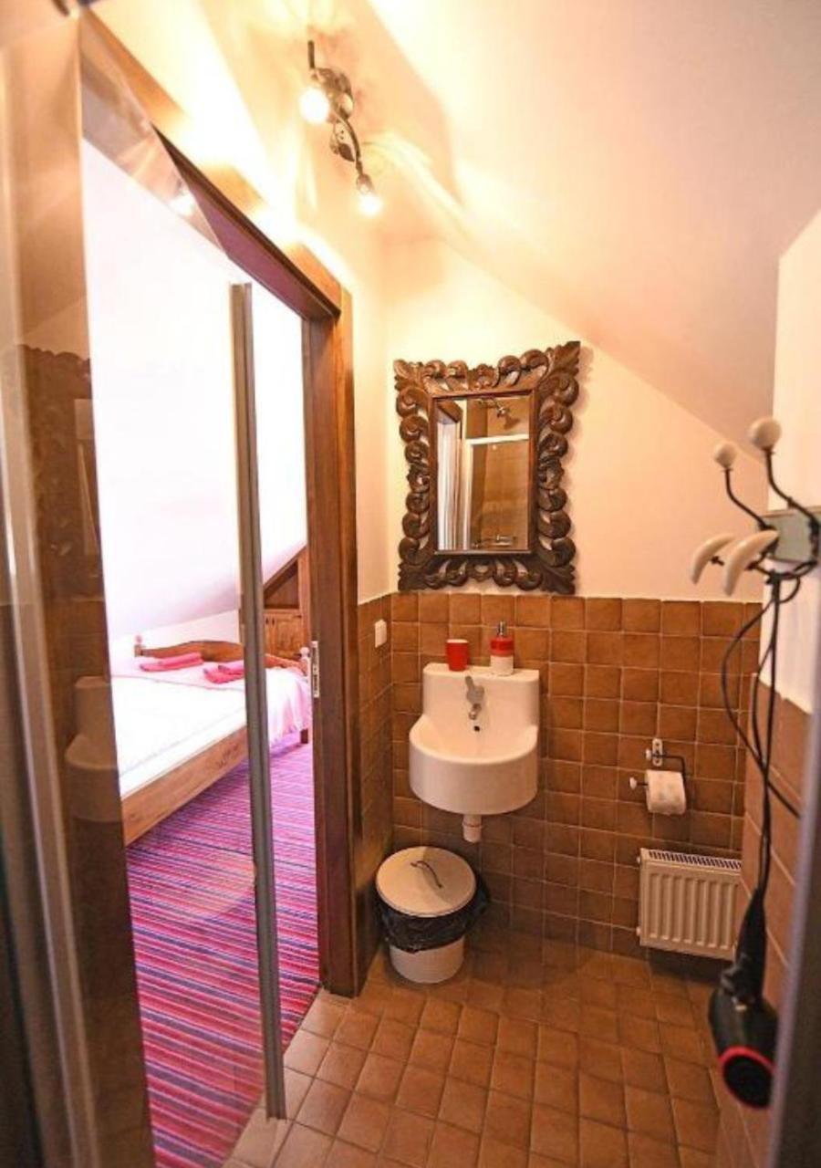 Krzeszna Gosciniec Malinowka Bed & Breakfast エクステリア 写真