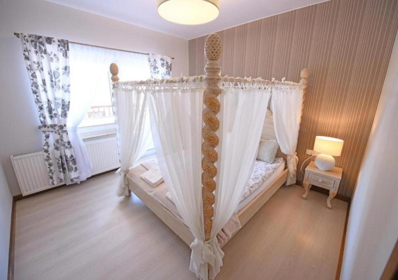 Krzeszna Gosciniec Malinowka Bed & Breakfast エクステリア 写真
