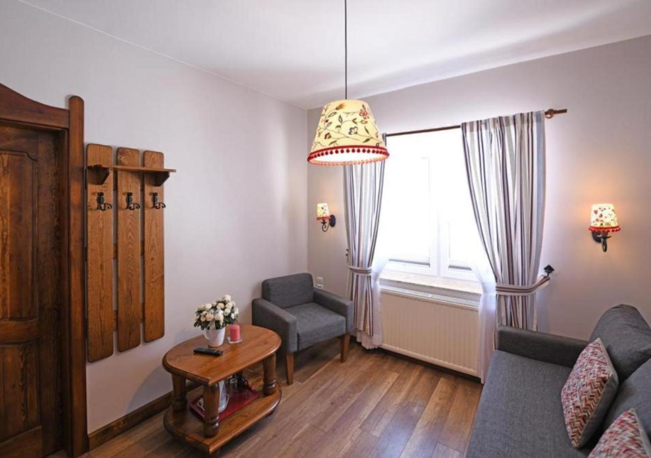 Krzeszna Gosciniec Malinowka Bed & Breakfast エクステリア 写真