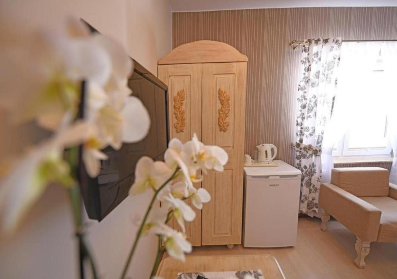 Krzeszna Gosciniec Malinowka Bed & Breakfast エクステリア 写真